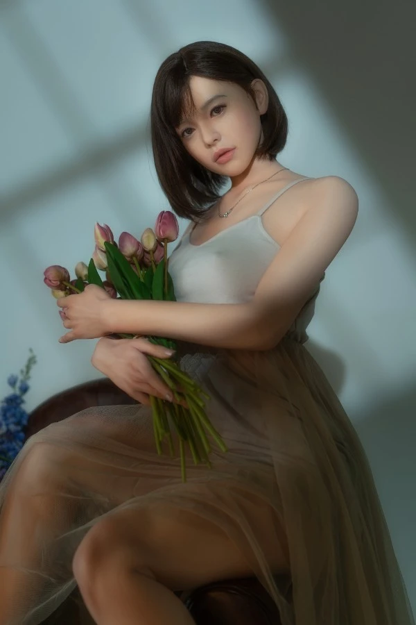 170cm-c-cup-female-artist-sex-doll-lucila-6.webp 170cm C-cup Female Artist Sex Doll Lucila - Image 1